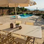 Βίλα Seaside Aqua Bliss & Serenity With Private Pool