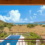 Seaside Aqua Bliss & Serenity With Private Pool